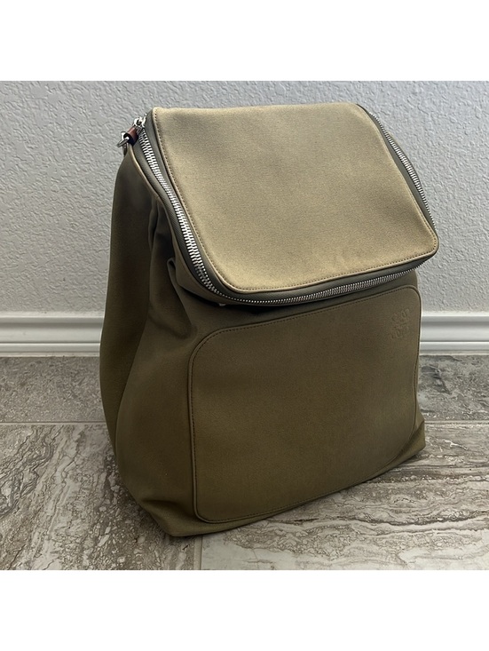 LOEWE Calfskin Small Goya Backpack in Olive Green, EXCELLENT! main image 10